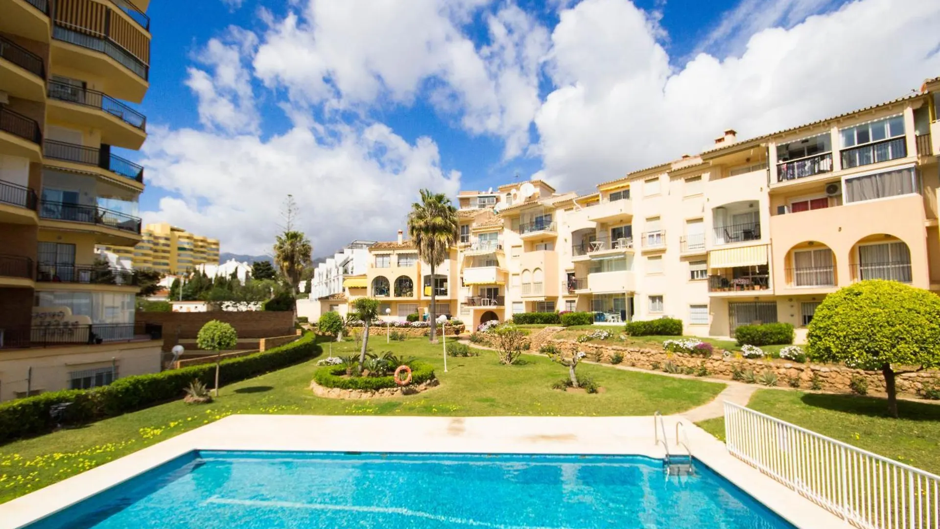 Erisa 55 By Ivi Real Estate Apartment Torremolinos Spain